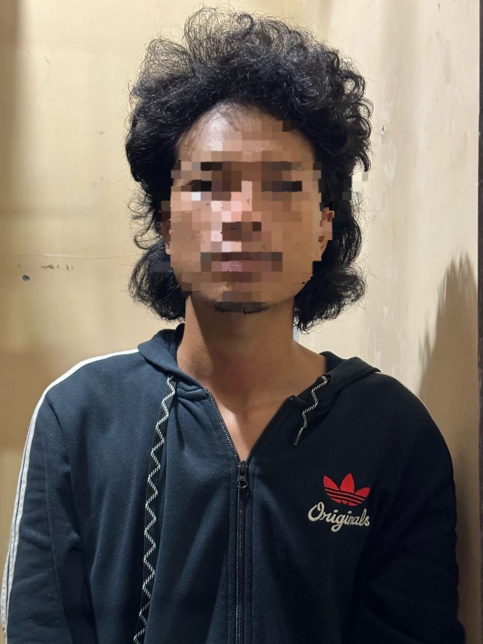 Ditresnarkoba Polda Sulsel Gerebek Kos di Makassar, Amankan 2 Kg Ganja dan 524 Gram Tembakau Sintetis