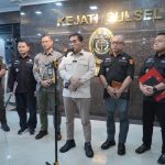 LAGI IRJEN KEMENTERIAN PKP SERAHKAN KASUS KORUPSI, KALI INI PERKARA DI BPP SULAWESI III KE KEJATI SULSEL