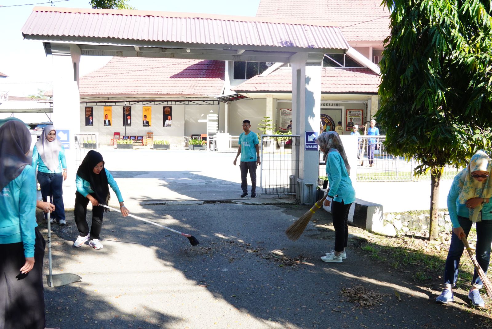 Rutan Pangkajene Gelar Aksi Bersih-Bersih Sambut Hari Lingkungan Hidup Sedunia Tahun 2025