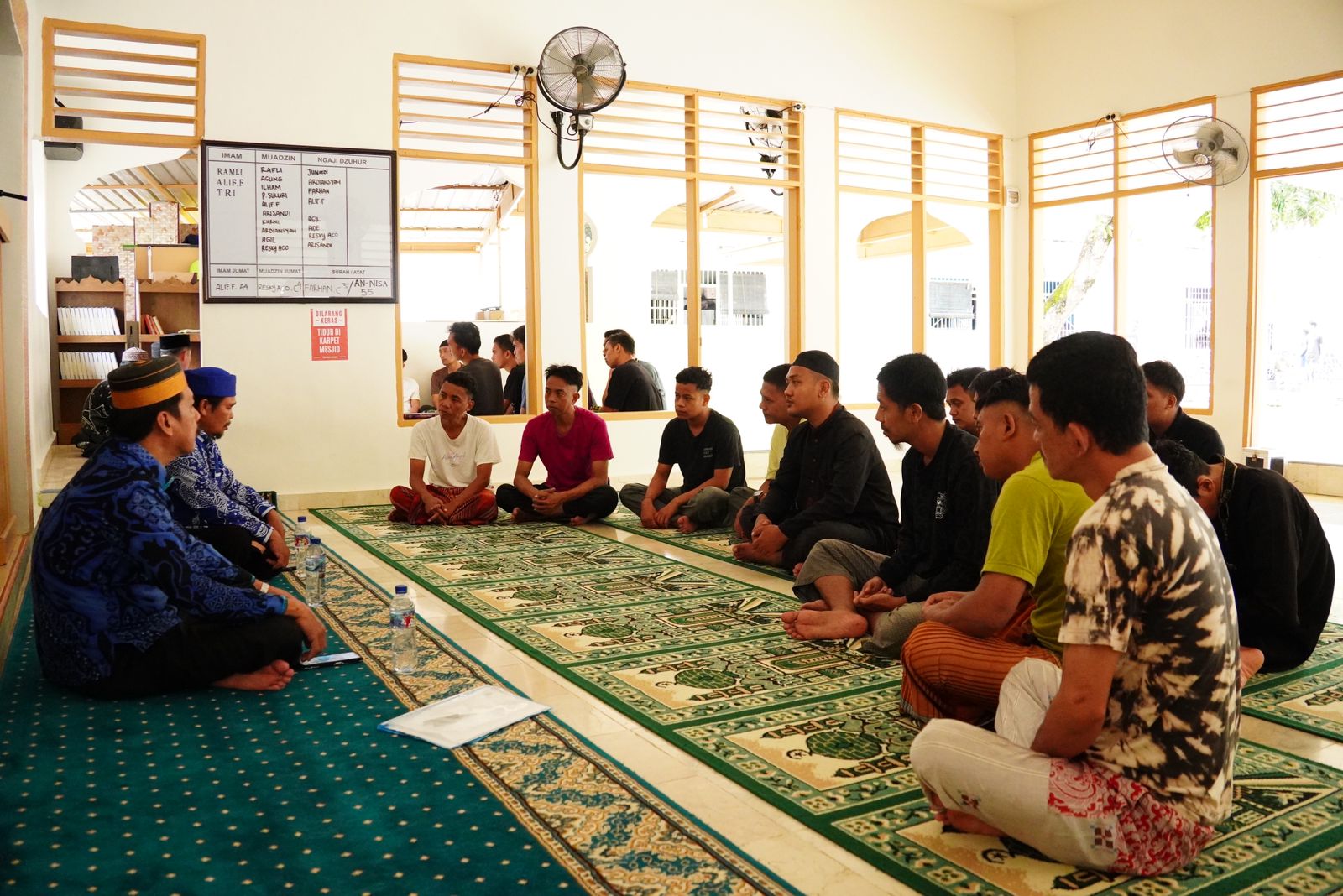 Sentuhan Rohani Untuk Warga Binaan: Kemenag Pangkep Adakan Pengajian Rutin di Rutan Pangkajene