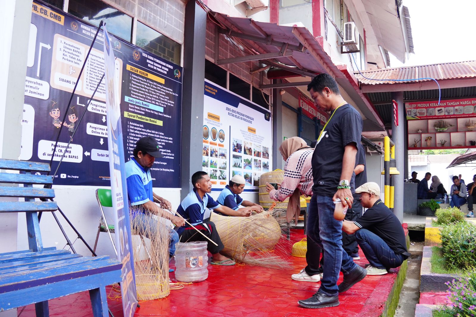 Awak Media Pangkep Sambangi Rutan Pangkep, Saksikan Langsung Layanan dan Program Pembinaan Warga Binaan