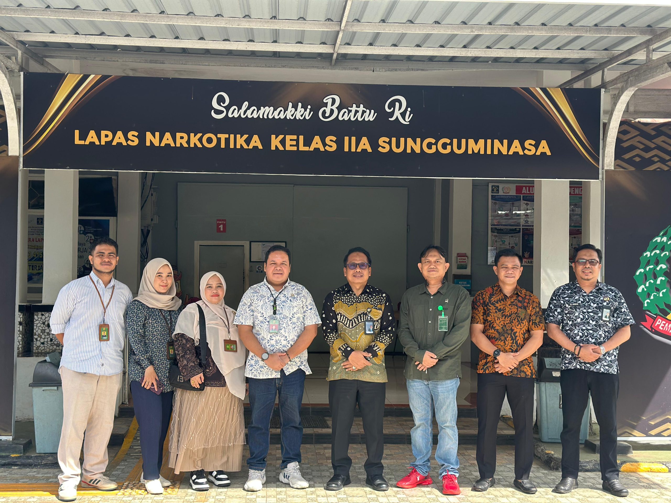 Kolaborasi Hukum dan Pemasyarakatan: Lapas Narkotika Sungguminasa Terima Kunjungan Pengadilan Negeri Makassar