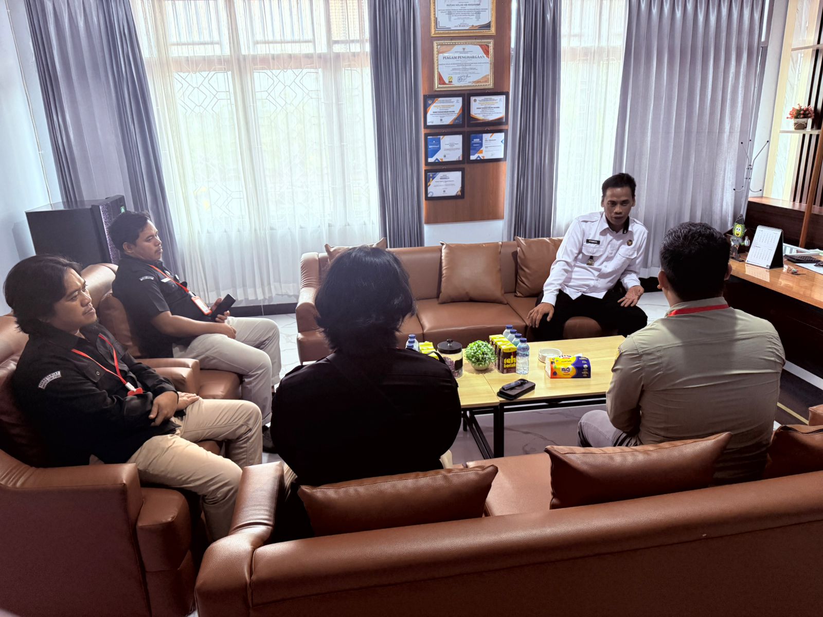 “KPU Luwu Utara Koordinasi dengan Rutan Kelas IIB Masamba: Bentuk Grup WhatsApp untuk Permudah Pemutakhiran Data Pemilih Berkelanjutan (PDPB)”