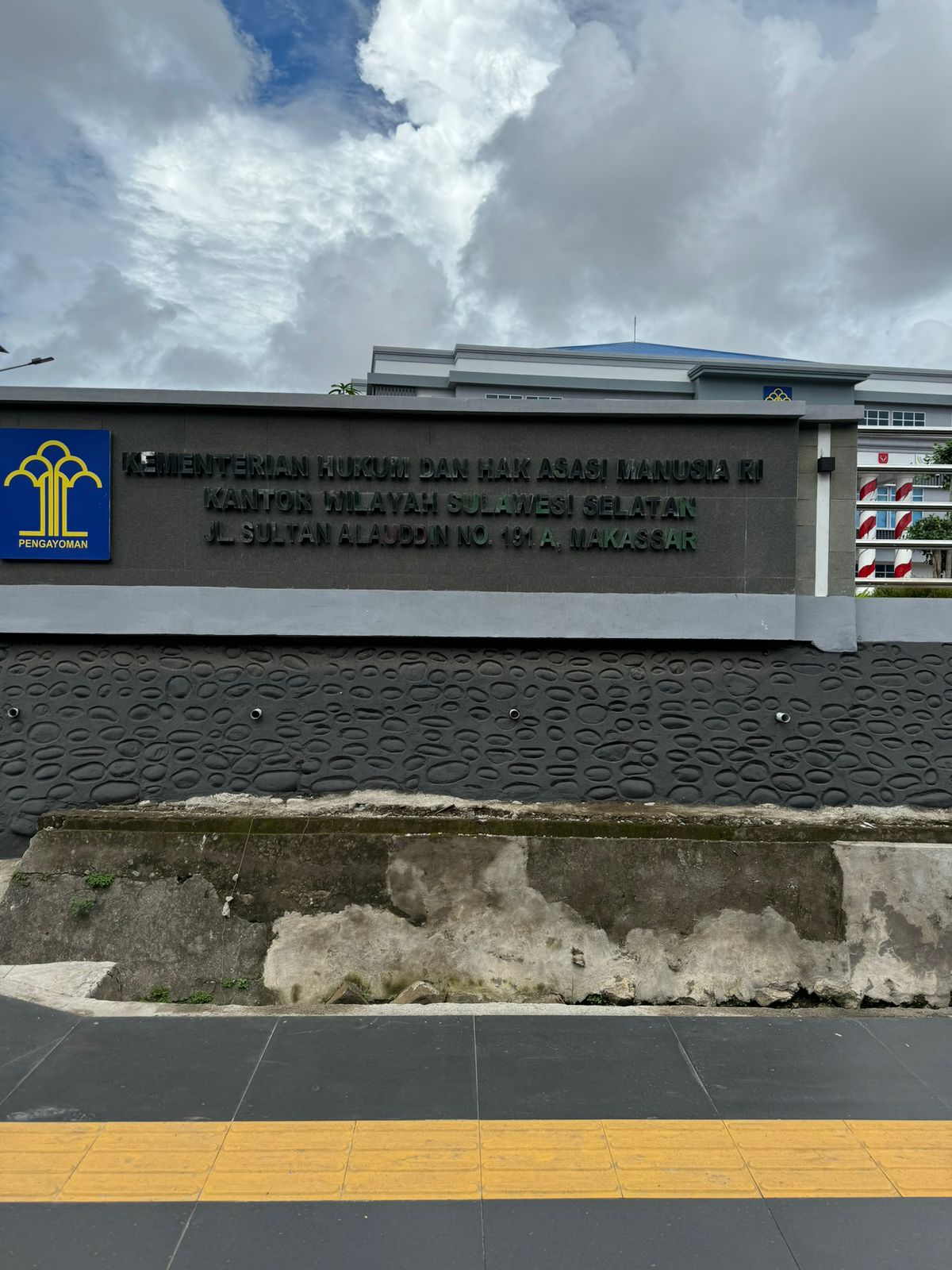 Perbedaan Argument Kanwil Ditjenpas Sulsel dan Lapas Bulukumba Soal Pembakaran Pakaian Napi