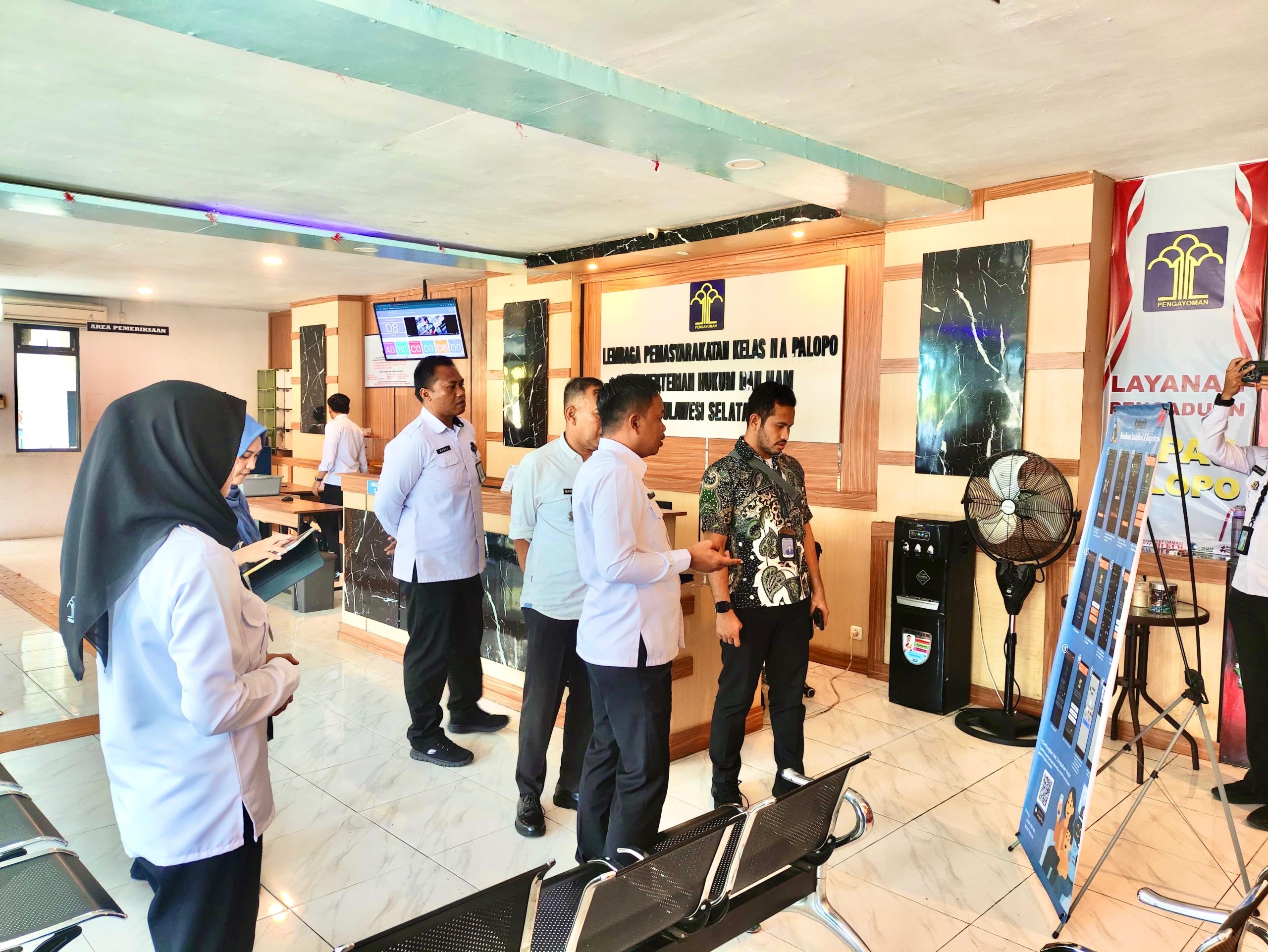 Tim Strategi Kebijakan Kemen IMIPAS RI Evaluasi Layanan Publik, Saspras Hingga Survei SPAK dan SPKP. Lapas Palopo Optimis Raih Predikat WBBM