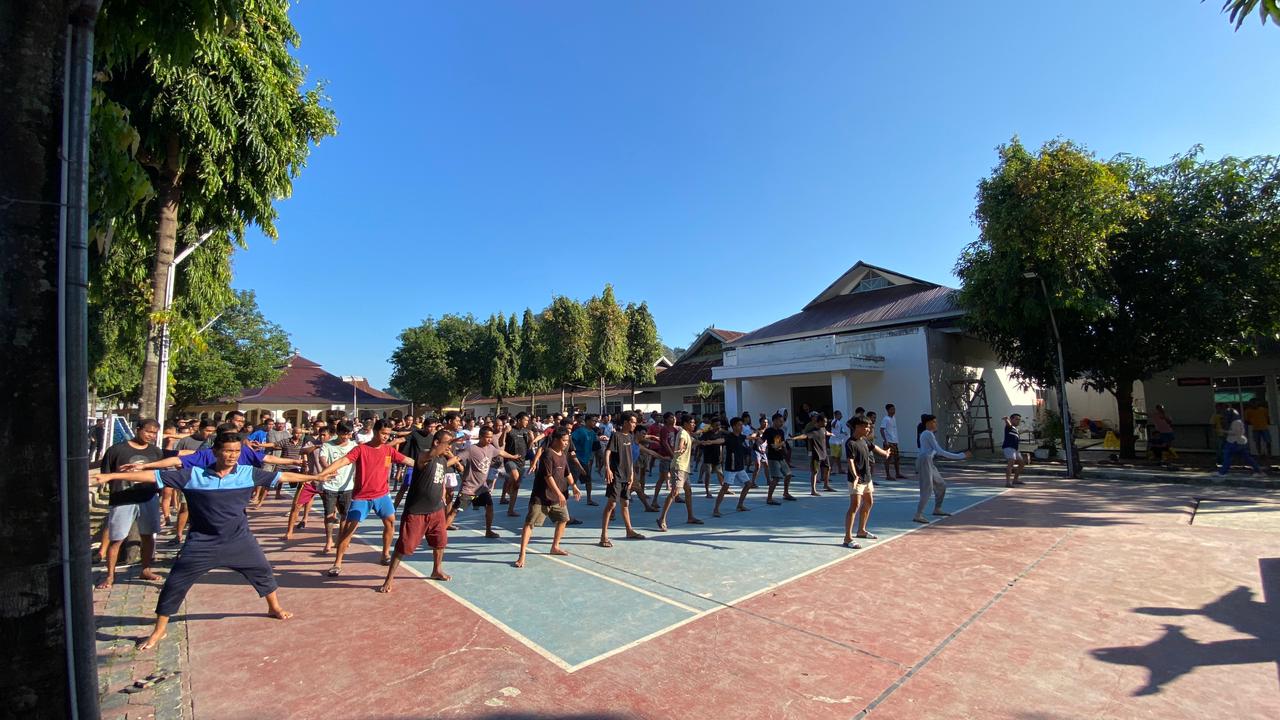 Bangun Kebugaran dan Kesehatan Mental Warga Binaan, Rutan Pangkep Gelar Senam Bersama