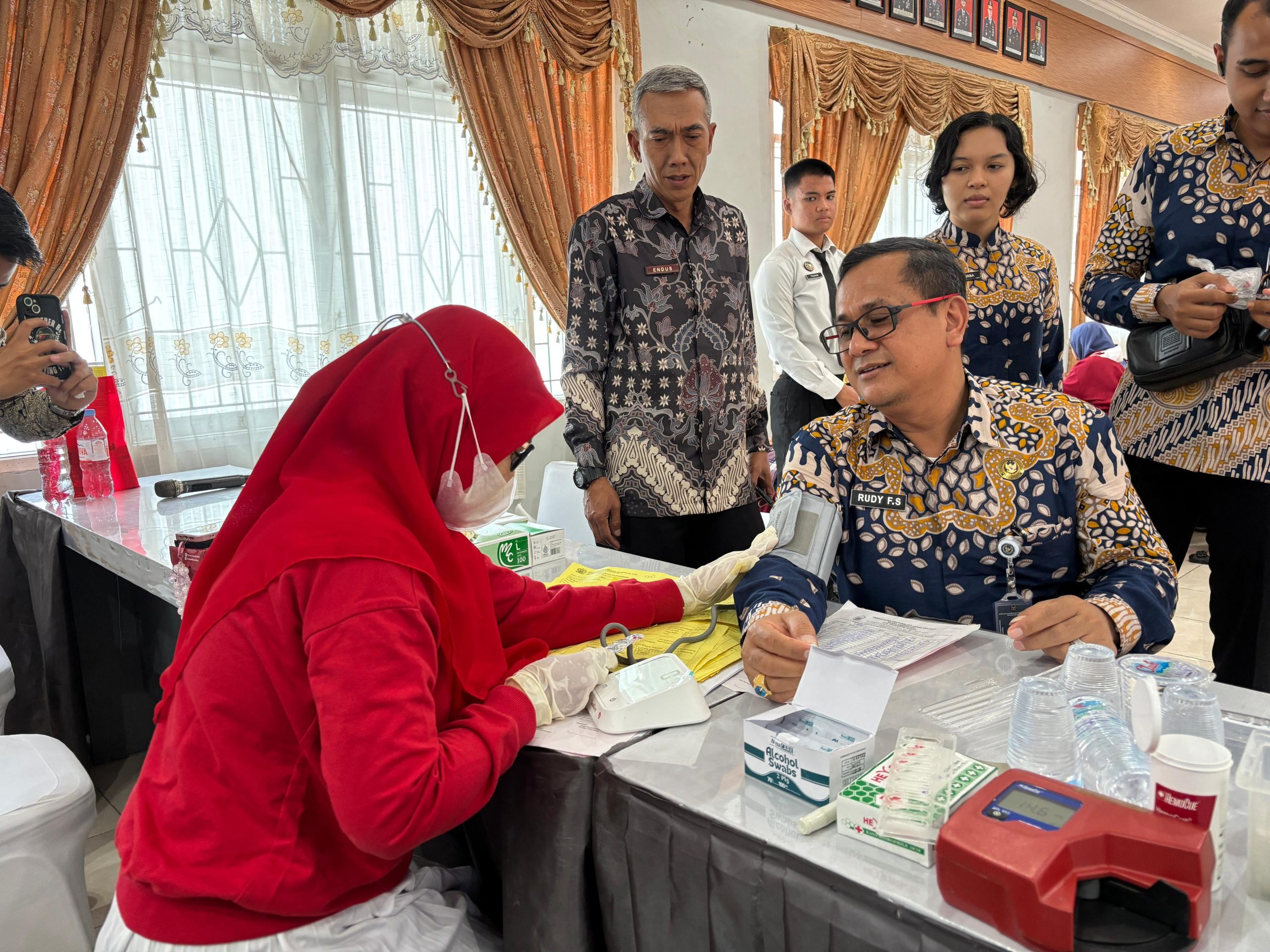 Sebagai wujud kepedulian dan semangat kemanusiaan, Petugas Rutan Makassar ikut Donor darah semarak HUT Kemerdekaan RI