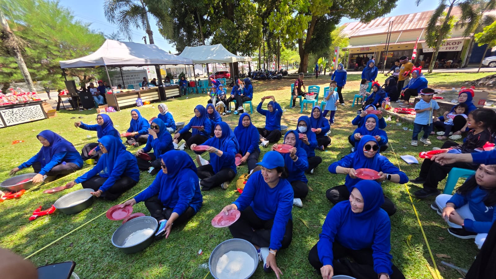 Meriah! Lapas Narkotika Sungguminasa Rayakan HUT RI ke-80 dengan Lomba Bersama Keluarga