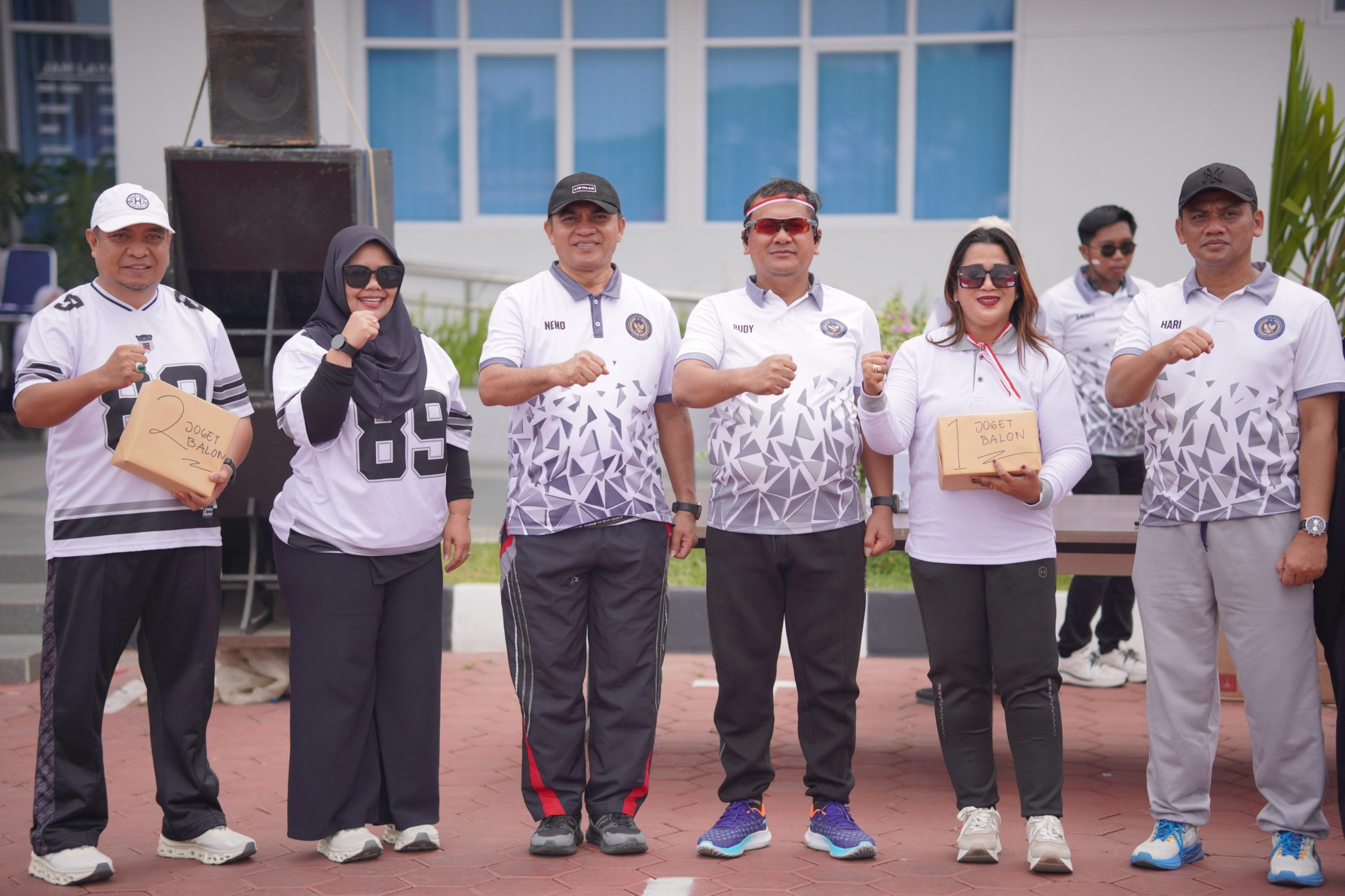 Kepala rutan Makassar Ikut Hadir jalan santai di Kanwil Ditjen Pas Sulsel