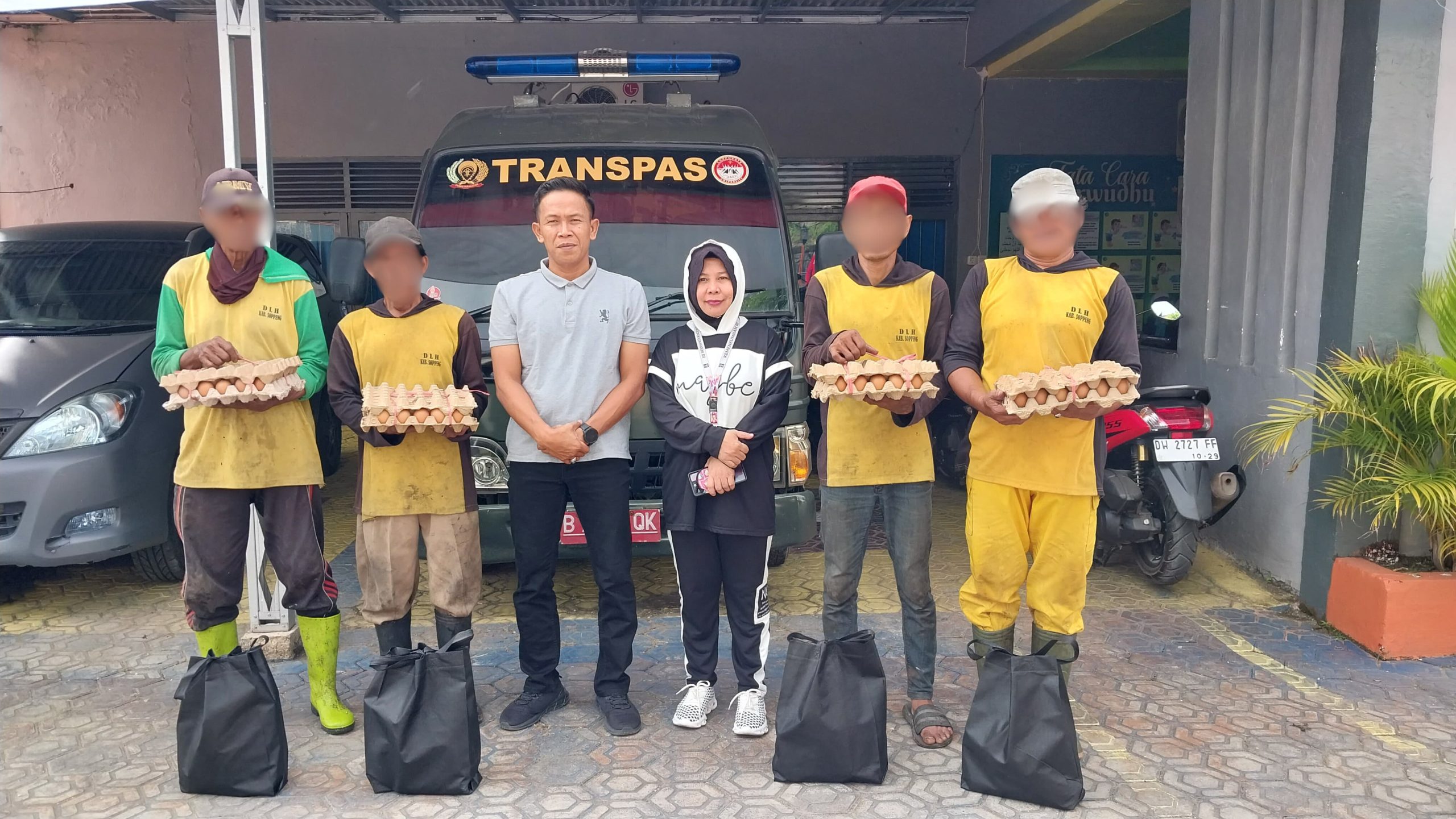 Rutan Watansoppeng Salurkan Bansos ‘Merdeka Peduli Sesama’ di HUT RI ke-80