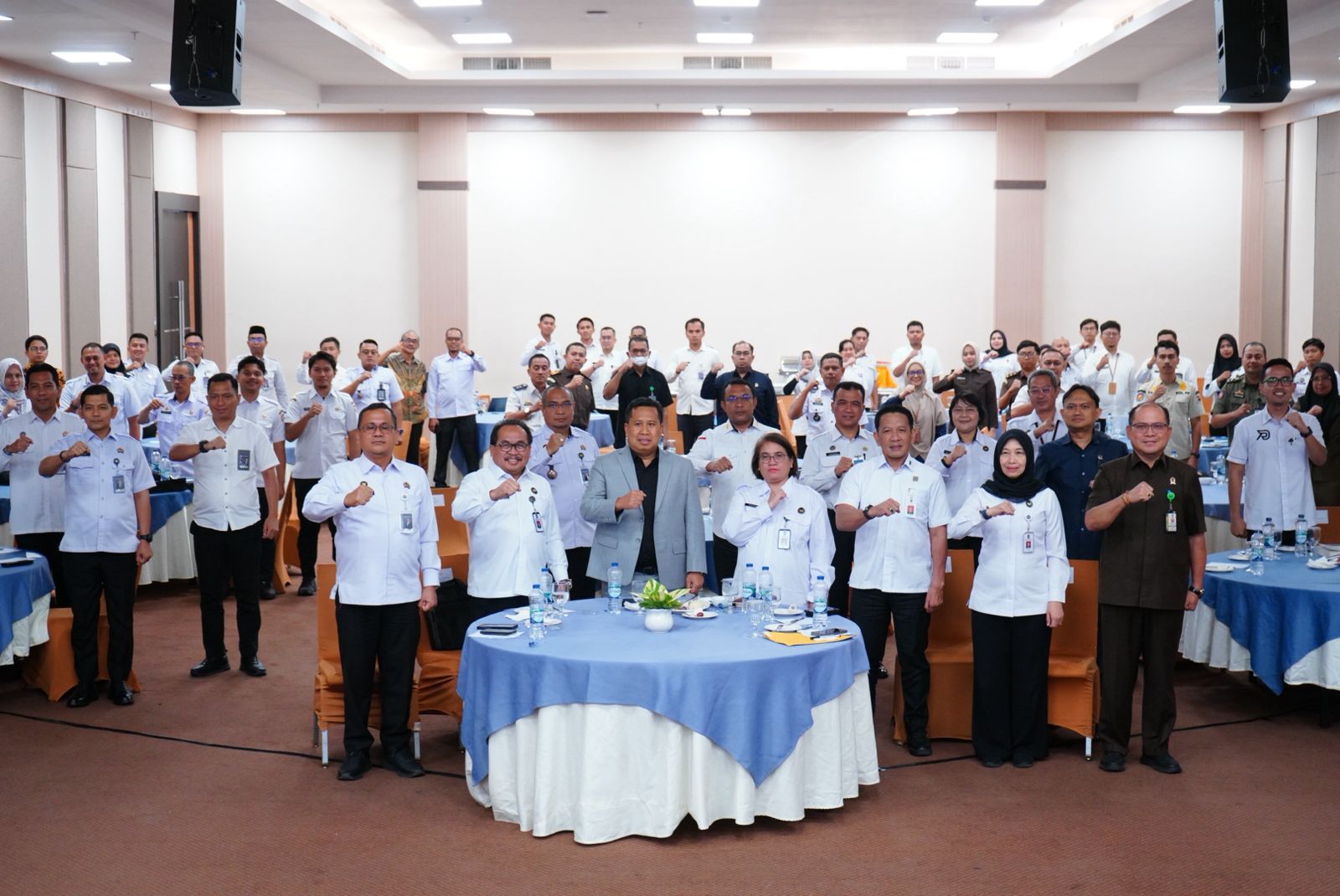 Karutan Makassar bersama Kanwil Kemenkumham Sulsel hadiri Pembukaan Rakor APH