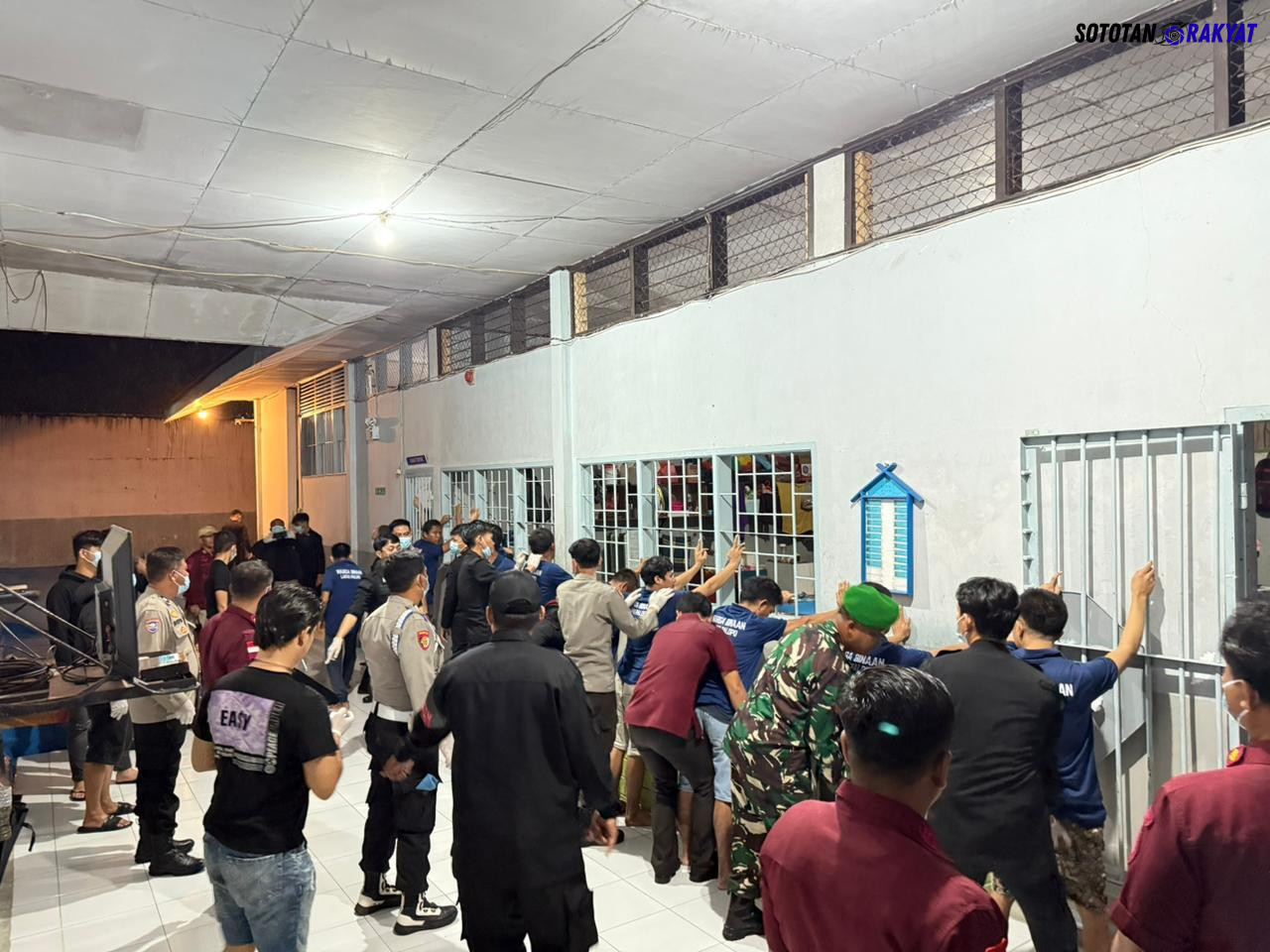 Lapas Palopo Gelar Razia Gabungan TNI-Polri, Pastikan Blok Hunian Bersih dari Barang Terlarang
