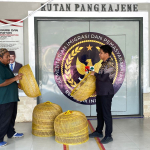 Kreativitas Warga Binaan Rutan Pangkep Membuahkan Hasil, Produk Terus Diminati Pasar