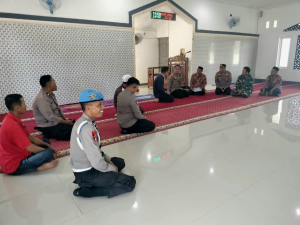 Polri Peduli Rumah Ibadah : Kapolres Takalar Bantu Pembangunan Masjid Annur Mutmainnah