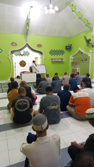 WBP Lapas Narkotika Sungguminasa Semangat Dalami Ilmu Fiqih, Gerakan dan Bacaan Shalat yang Benar