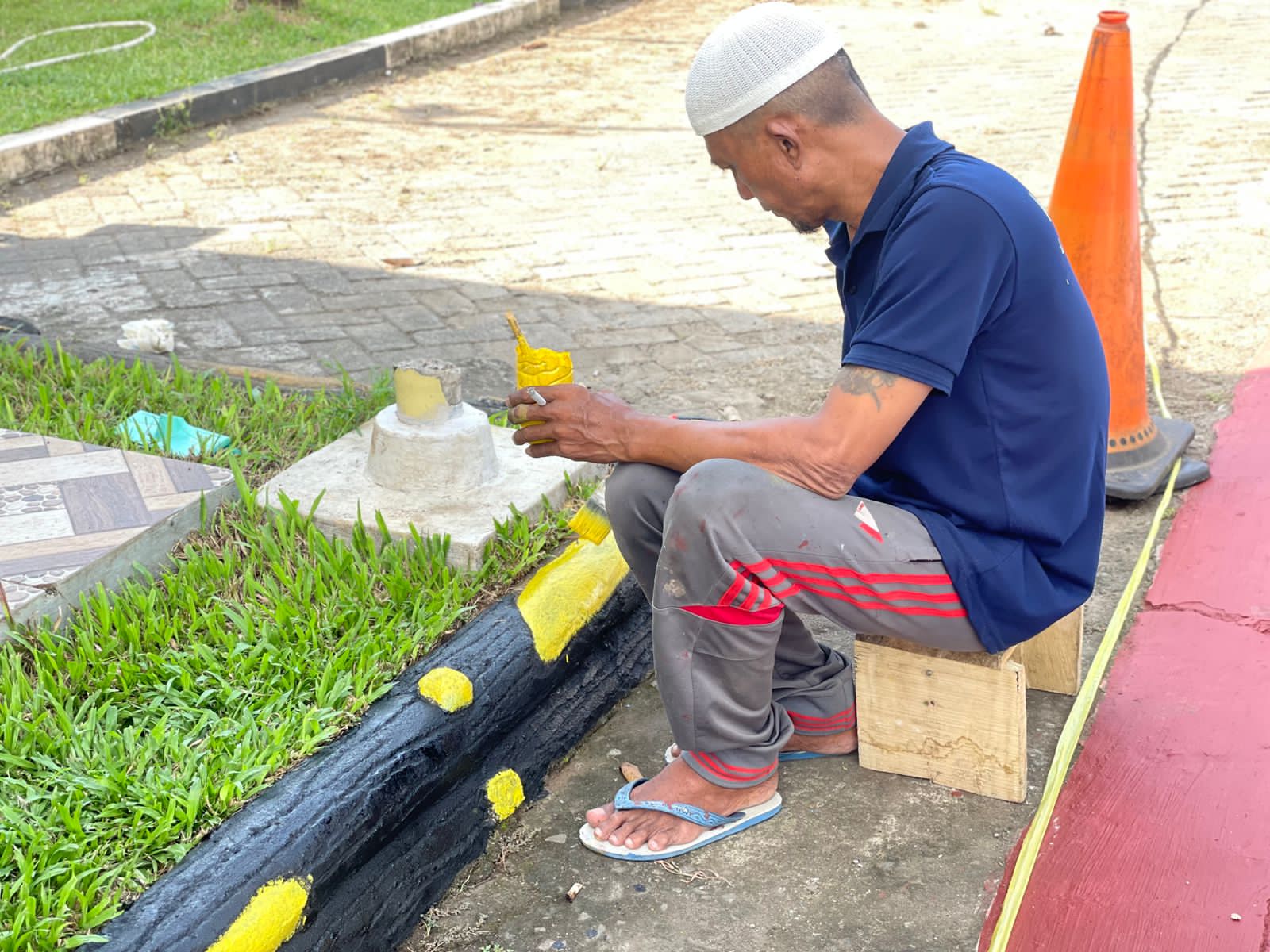 Ciptakan Lingkungan Kerja yang Nyaman, Lapas Narkotika Sungguminasa lakukan Pemeliharaan Sarana dan Prasarana