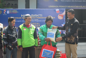 Lapas Kelas IIA Parepare Gelar Kegiatan “IMIPAS Peduli” dalam Rangka Hari Bakti Kementerian Imigrasi dan Pemasyarakatan Ke-1 Tahun 2025