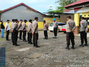 Kapolsek Galsel Pimpin Apel Pagi, Tegaskan Disiplin dan Profesionalisme Anggota