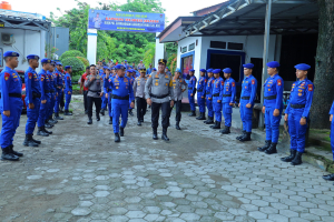 Kapolda Sulsel Pimpin Apel Bersama Personel Ditpolairud Polda Sulsel