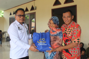 Hari Bakti Jadi Momentum Peduli, Lapas Narkotika Sungguminasa Hadir untuk Berbagi