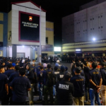 Personel Gabungan Polda Sulsel Gelar Operasi Pemulihan Kampung Rawan Narkotika di Kota Makassar