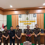 KORUPSI DANA PILKADA KPU PANGKEP TAHUN 2024 KEJARI PANGKEP TETAPKAN KETUA KOMISIONER DAN PPK SEBAGAI TERSANGKA