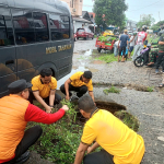 Polres Takalar Berkontribusi Besar Dalam Kerja Bakti Massal Di Pasar Sentral Takalar