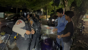 Ciptakan Malam yang Lebih Tenang, Turjawali Polres Gowa Lakukan Patroli Dialogis Humanis