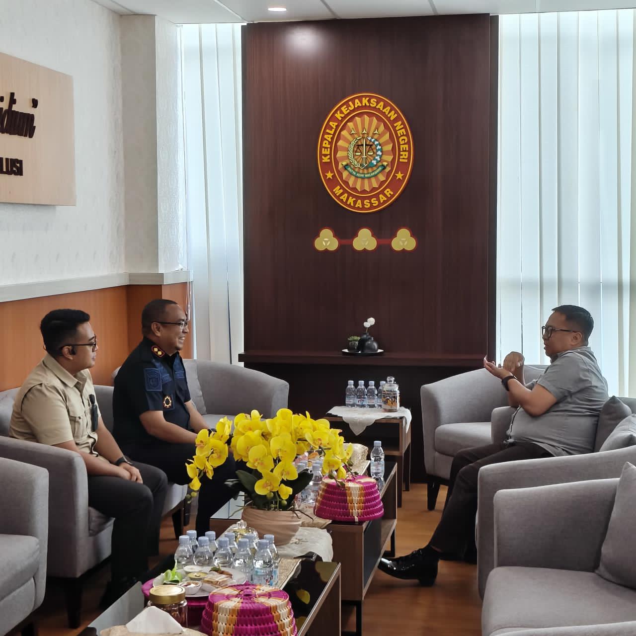 Perkuat Sinergi APH, Rutan Makassar dan Kejaksaan Negeri Makassar Bahas Koordinasi Putusan Pengadilan
