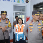 Kapolda Sulsel Bersama Tim Supervisi Mabes Polri Tinjau Pos Pengamanan Operasi Lilin 2025