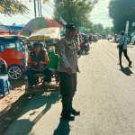 Bhabinkamtibmas Lengkese Laksanakan PAM dan Commander Wish di Pasar Tradisional Modern