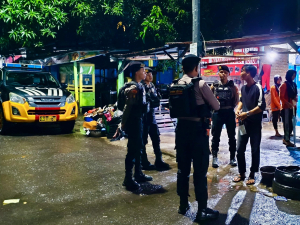 Patroli Dialogis Akhir Pekan, Sat Samapta Polres Takalar Edukasi Warga Jaga Kondusivitas Kamtibmas