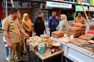 Polres Takalar Gelar Operasi Pasar Jelang Tahun Baru 2026, Pastikan Stok dan Harga Sembako Stabil
