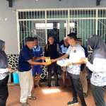 Pemenuhan Gizi Tambahan, Rutan Pangkep Bagikan Susu Bagi WBP Lansia