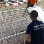 Pagar Besi Pesanan Masyarakat Dikerjakan WBP Lapas Narkotika Sungguminasa, Bukti Keberhasilan Pembinaan