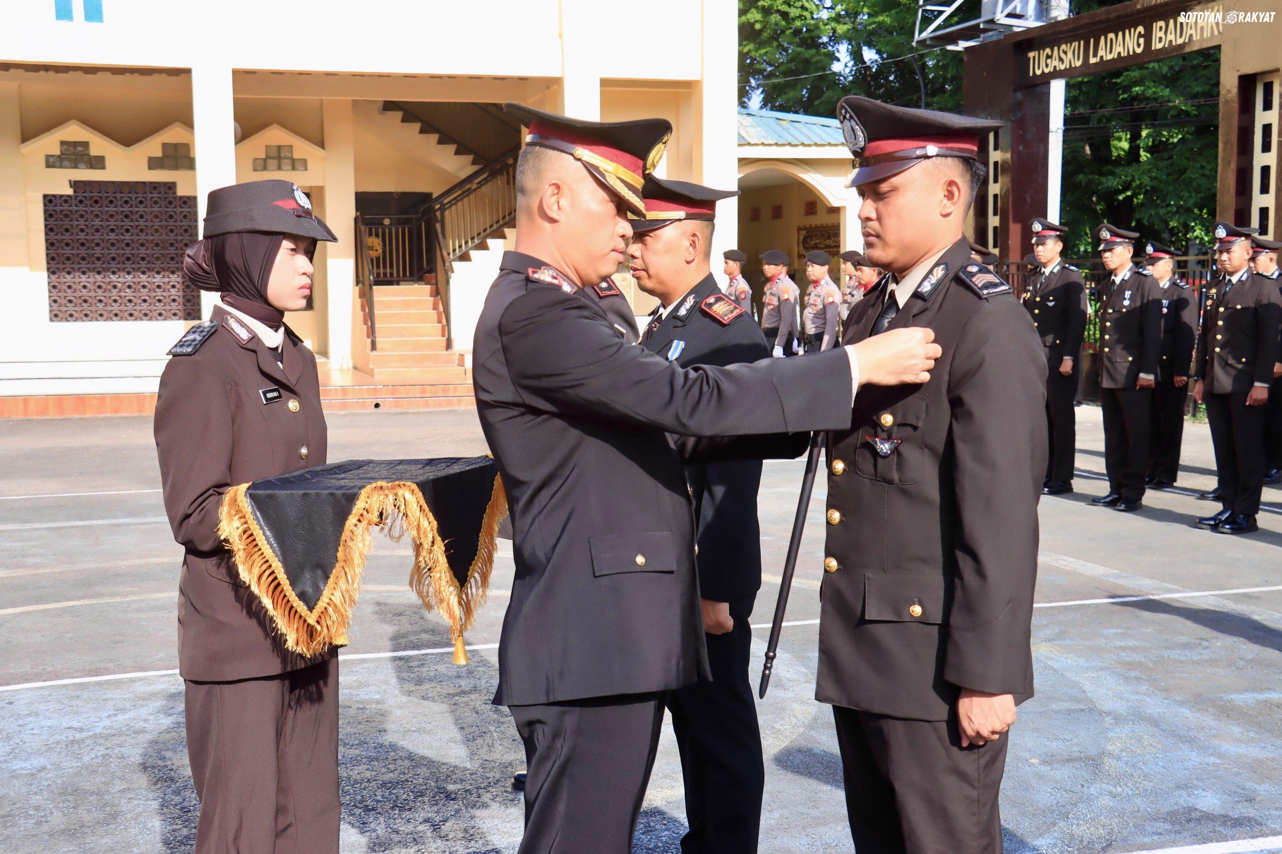 Polres Takalar Gelar Upacara Penganugerahan Tanda Kehormatan Satyalancana Pengabdian Tahun 2026