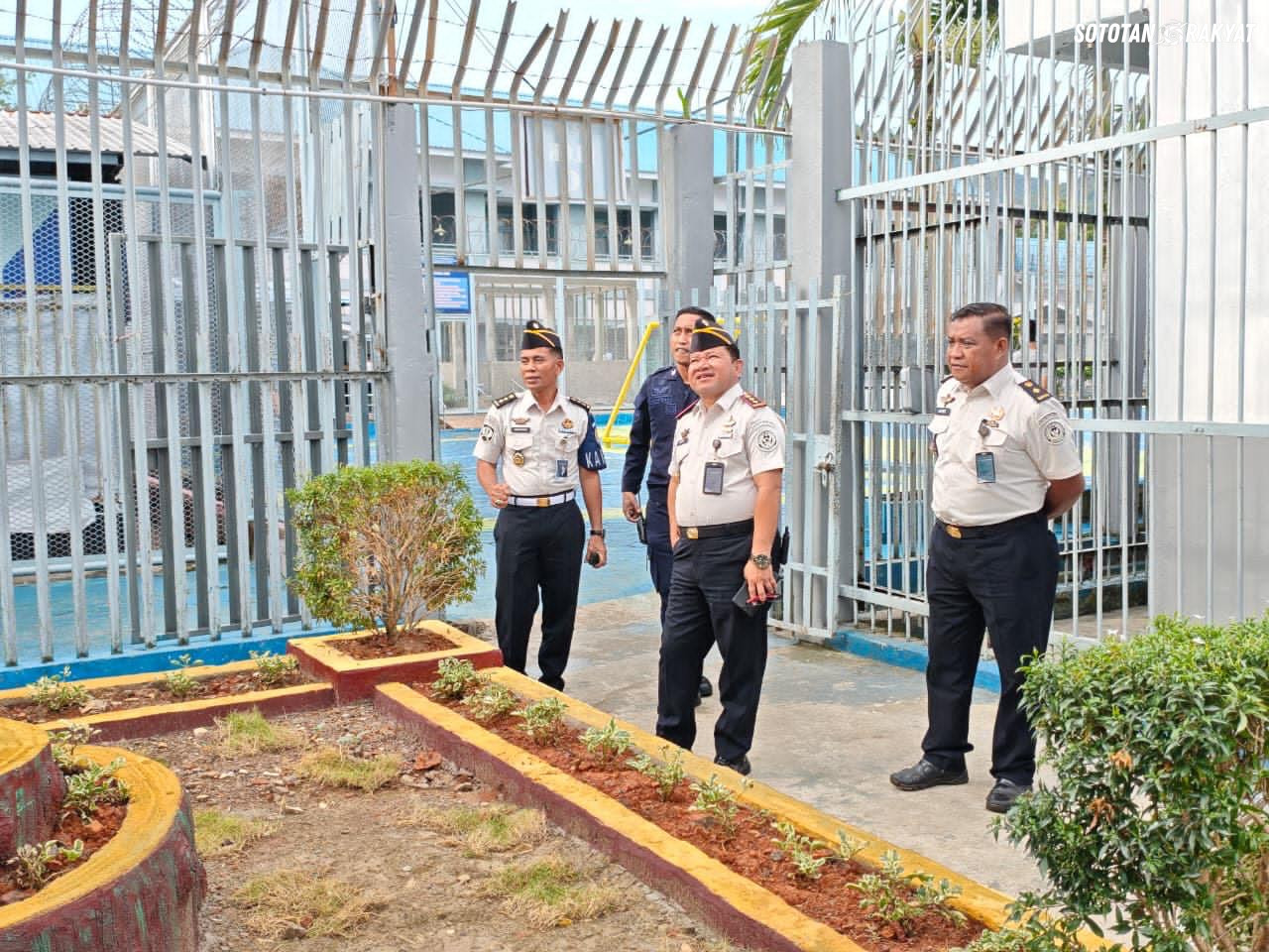 Kalapas Palopo Laksanakan Kontrol Blok Hunian Warga Binaan